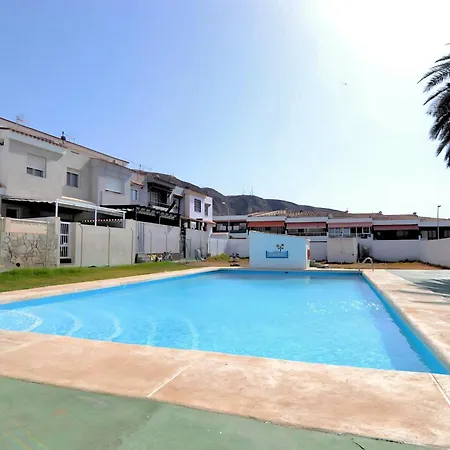 Spacious And Charming 500 Sqm Community Pool 800m Aguadulce Beach